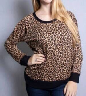 NEW B FLAWLESS women's animal print raglan top in brown